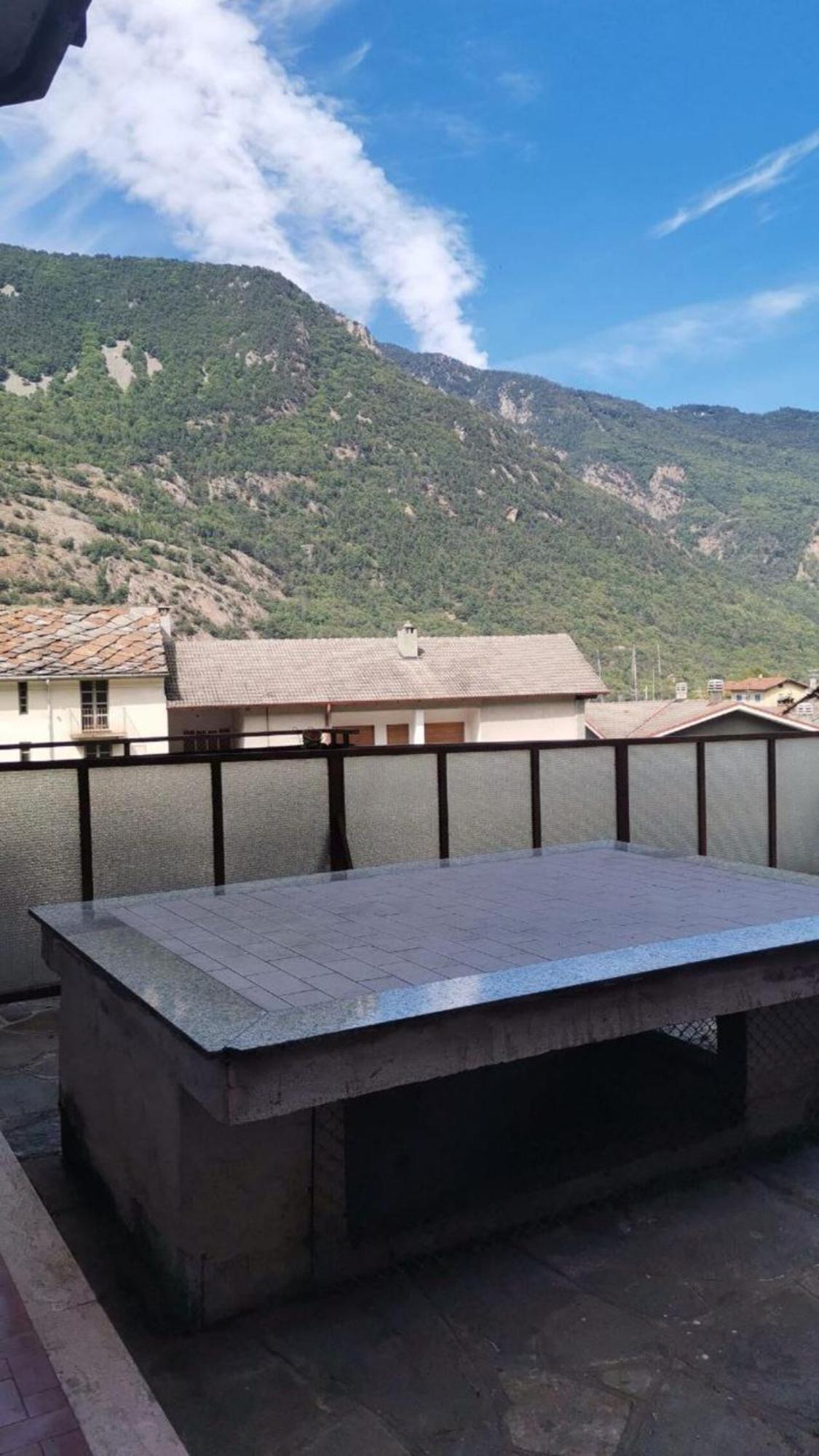 Appartamento Casa Con Terrazzo E Vista Chiomonte Esterno foto